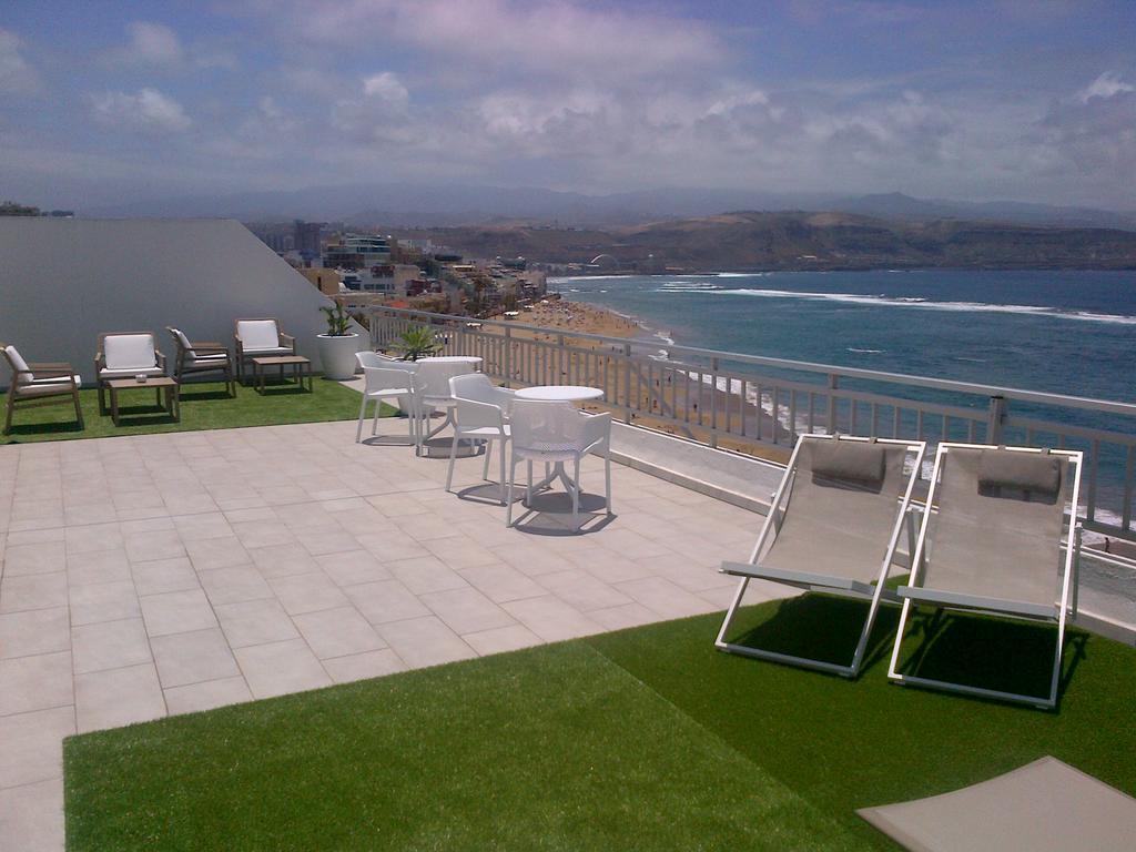 Apartamentos Luz Playa Las Palmas de Gran Canaria Bagian luar foto