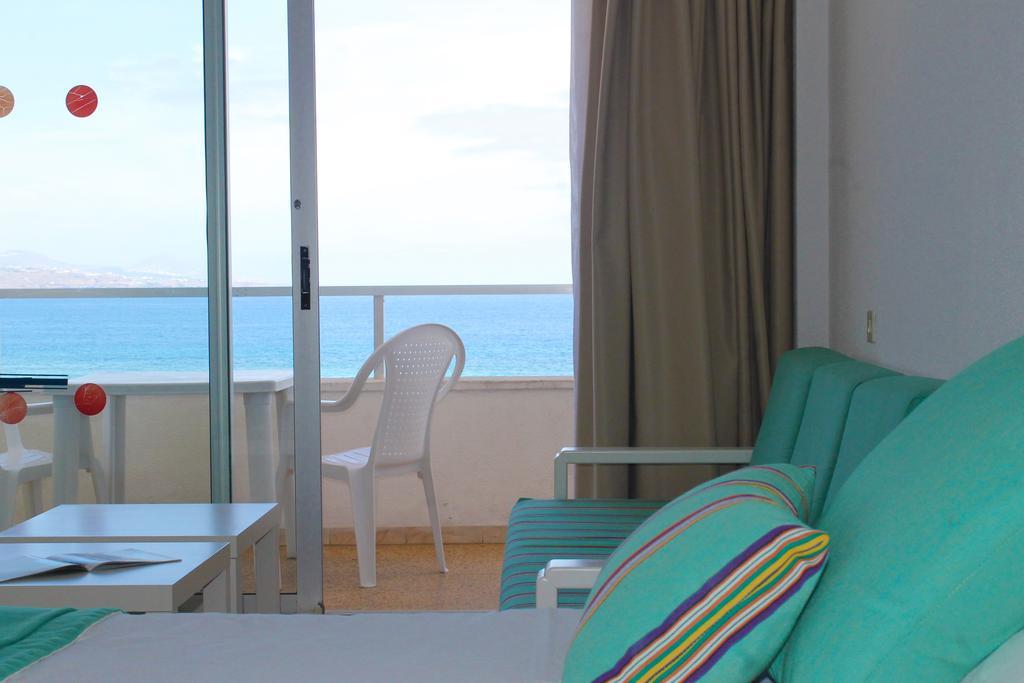 Apartamentos Luz Playa Las Palmas de Gran Canaria Bagian luar foto